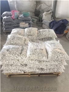 Yellow and White Pebble Stone,Gravel from Vietnam Yellow and White Pebble Stone,Gravel from Vietnam