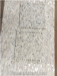 Split Calacatta Gold Wall Mosaic Linear Strip Backsplsh Tile