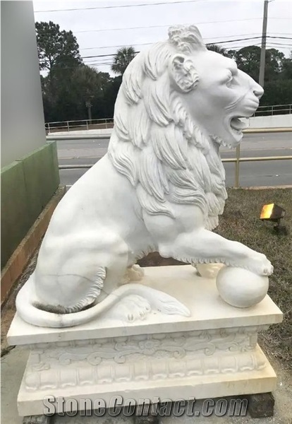 Outdoor Western Style Hunan White Marble Lions for Garden