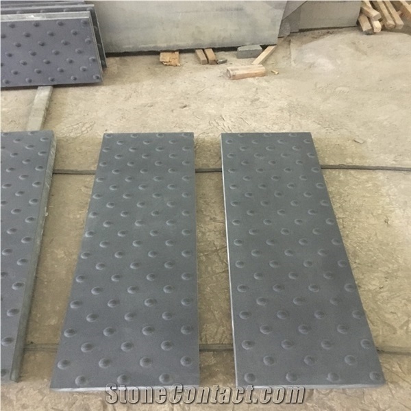 China Black Granite Tactile Blind Paving Stone Tiles