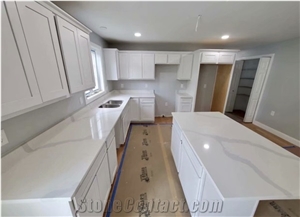Classic Calacatta White Quartz Stone Kitchen Countertop