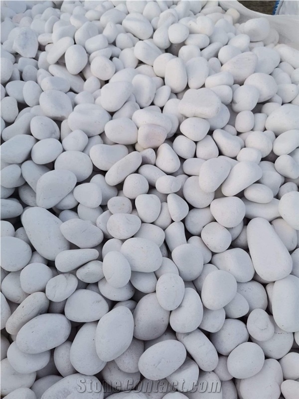 Decorative White Marble Tumbled Pebble Stone €90 /Tons
