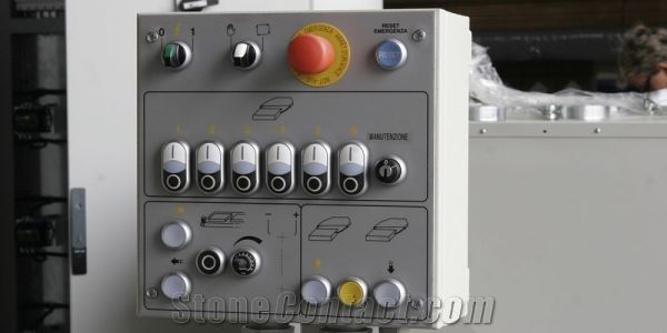 Breton DUOBRETON AEG Continuous splitter for marble with horizontal circular blades