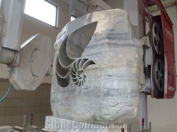 Breton Fuego Multiaxis 11-axis Diamond wire shaping machine