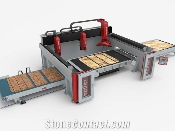 Breton SmartFlex CNC cutting centre with 3 cutting spindles