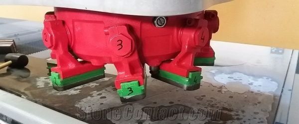 Levibreton One dressing machine with mobile bridge