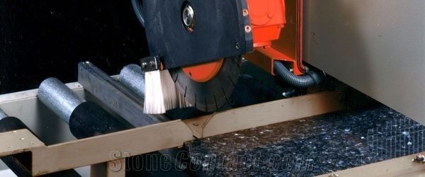 Tilbreton DAE - Automatic cutting machine