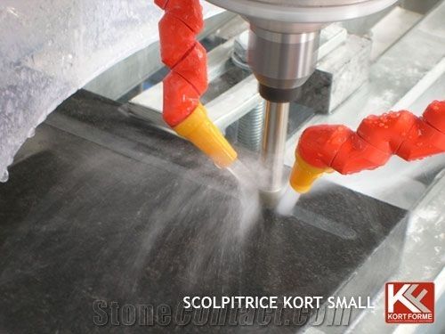 KORT SMALL entry-level sculpturing machine