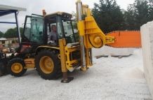 Quarry Chainsaw QST3000D ON CAT432d Backhoe