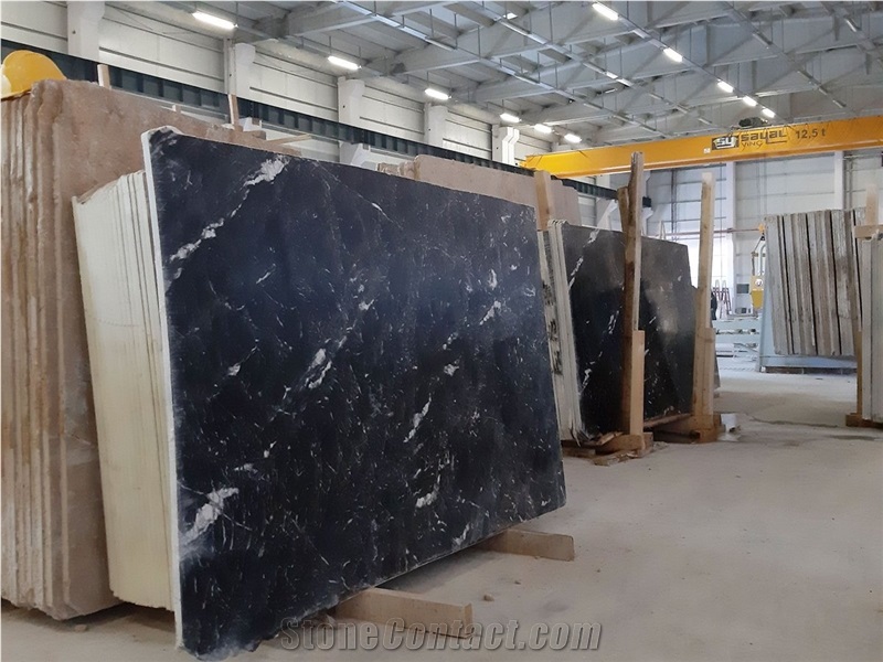 Bayburt Black Marble Slab
