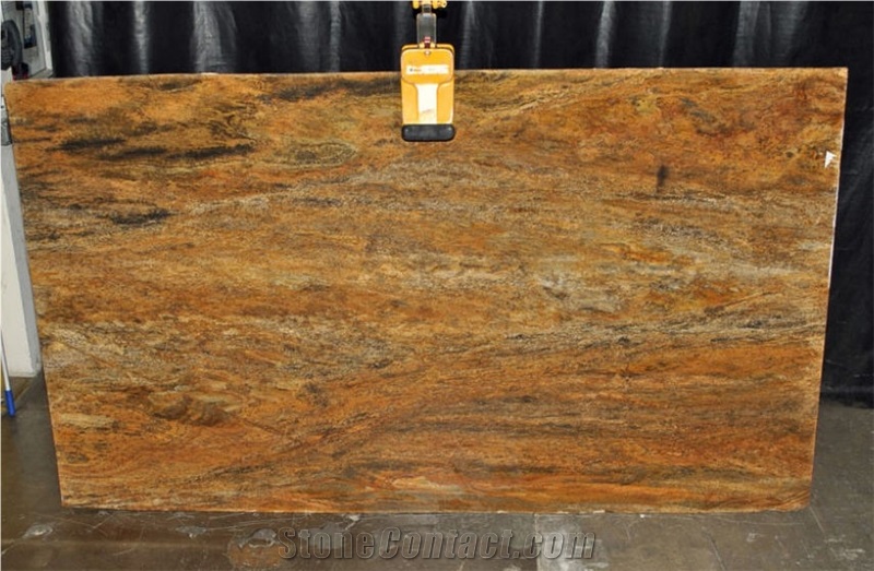 Raggio di Sole Granite Slab