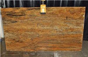 Raggio di Sole Granite Slab