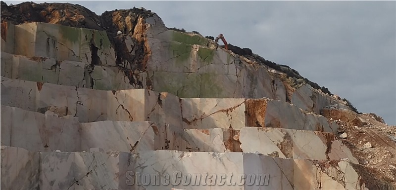 UYGAR MARBLE White-Red Spider Marble Quarry