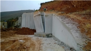 Branco Kashmir Granite Quarry