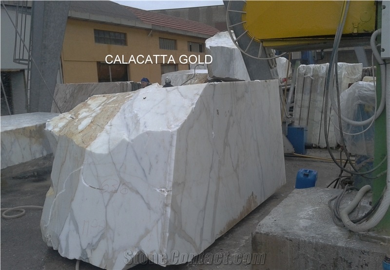Calacatta Gold Quarry