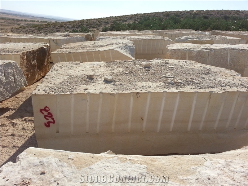 Thala Beige Limestone Quarry