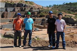 Branco Desiree- White Desiree Granite Quarry