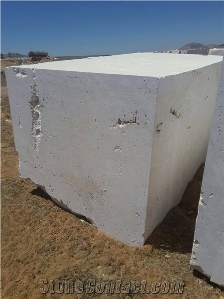 Super White Light Travertine - Classic Light Travertine Quarry