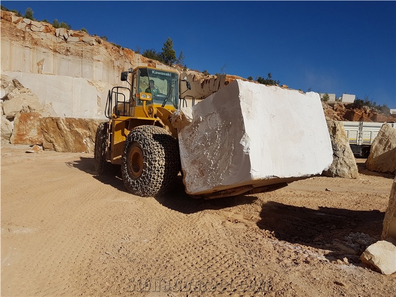 Crema Novita Marble Ermenek Quarry