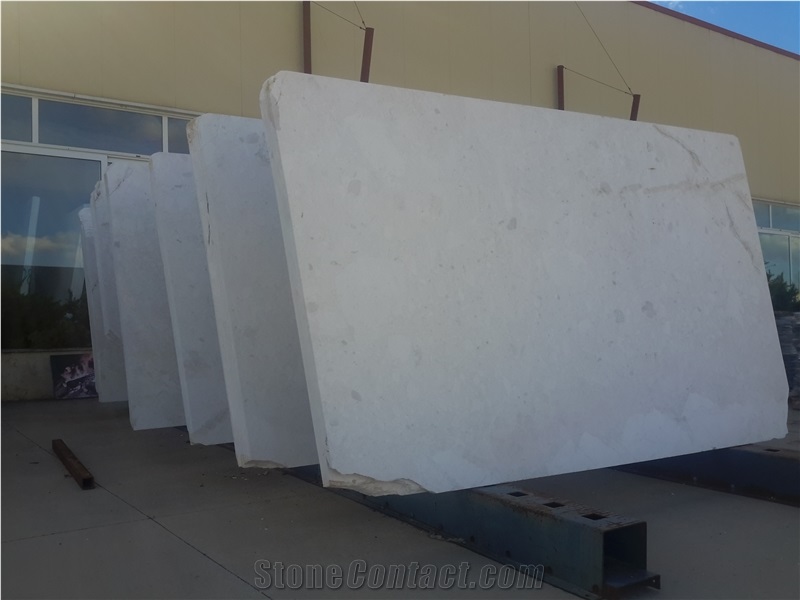 French Vanilla Classic Marble Quarry