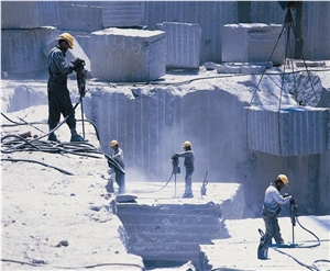 Verde Kiwi- Balaban Green Granite Quarry