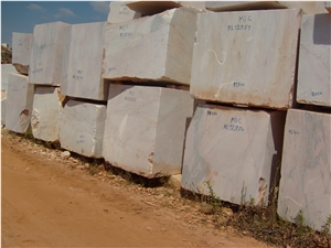 Pedreira Herdade da Calva -Estramoz Rosa Venado, Branco Estremoz Marble Quarry