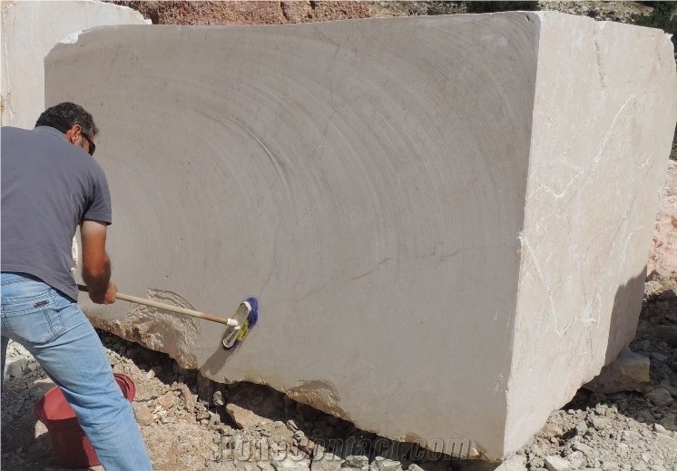 Crema Nova Marble Quarry