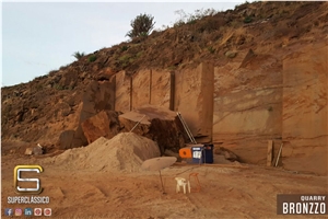 Bronzzo Granite Quarry