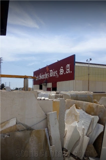 Capri Perla Quarry
