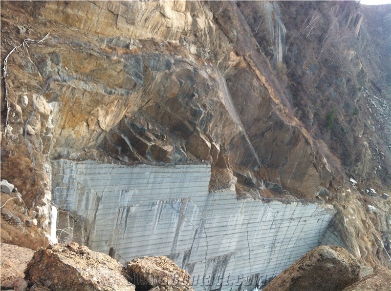Granite Quarry Butterfly Green