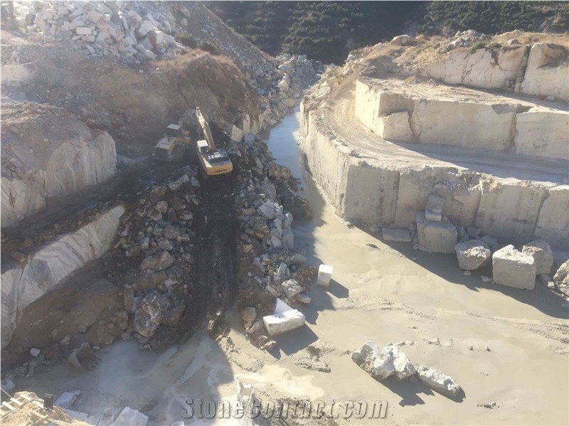 Honey Onyx Manisa Quarry