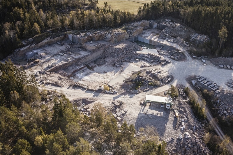 Broberg Rod Bohus Granite Quarry - Red Bohus, Bohas Rot