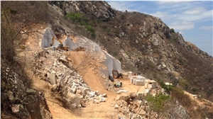 Perla Venata Quarry