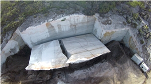 Infinity White - White Macaubas, Super White Quartzite Quarry