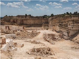 Perlatino Ruvo di Puglia Quarry