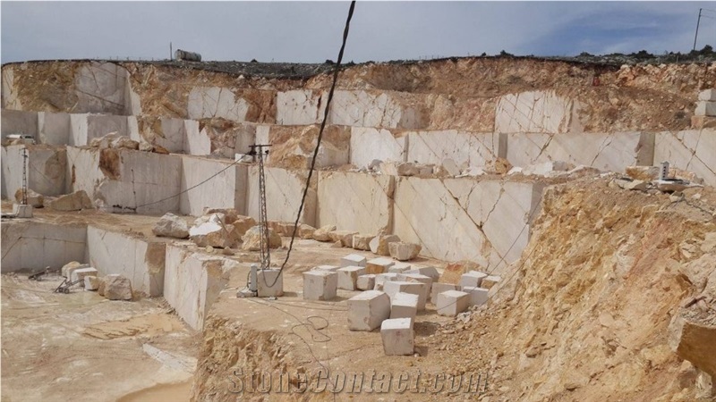 Bahar Red - Bahar Light - Bahar Rosalia Quarry