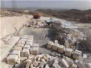 Urfa Nahit Stone Quarry