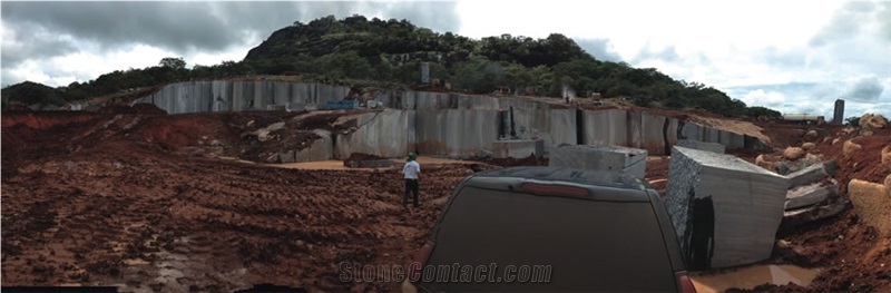 Negro Angola- Angola Black, Labrador Angola, African Black Granite Quarry