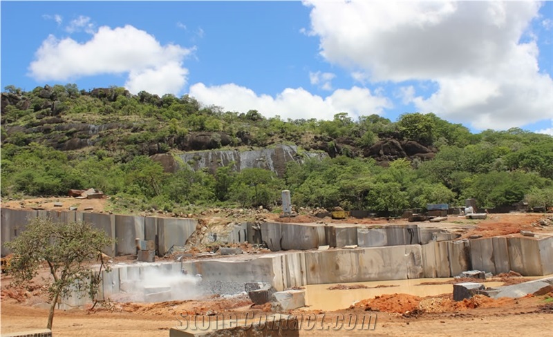 Negro Angola- Angola Black, Labrador Angola, African Black Granite Quarry