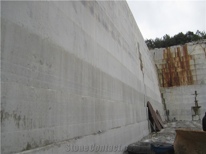 Galaxy White Granite Quarry
