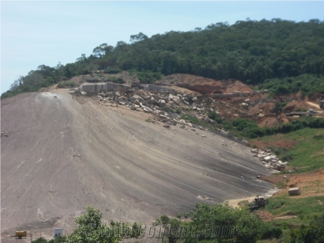 Via Lactea - Via Lattea Granite-Porto Branco - Nero Branco Granite Quarry