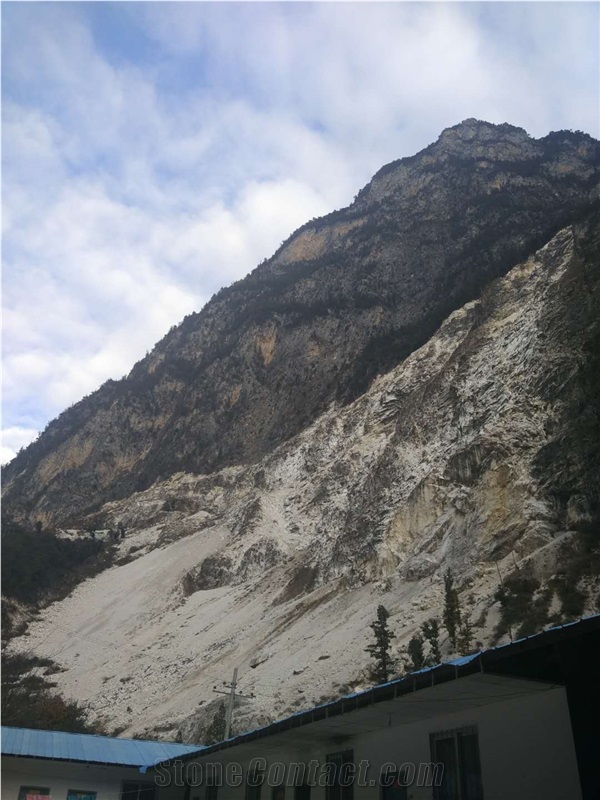 Danba White Marble Kongniba Quarry