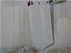 Filetto Hasana Egypt Beige Marble Quarry