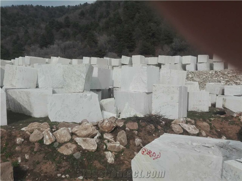 China Green Onyx Quarry