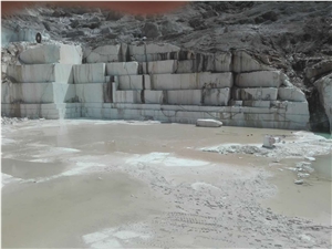 China Green Onyx Quarry