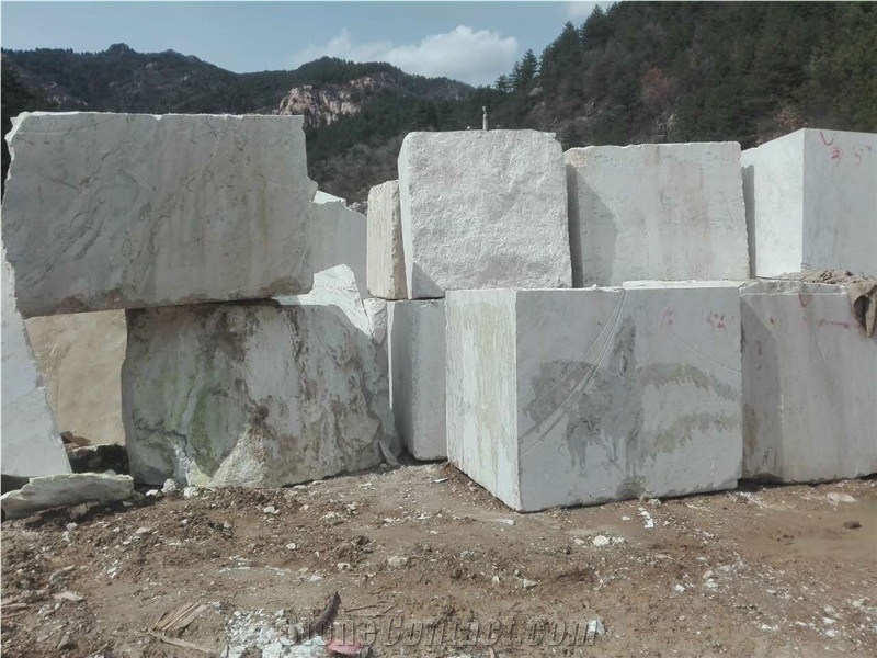 China Green Onyx Quarry