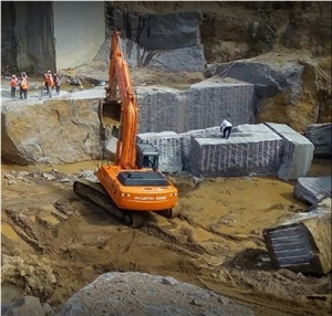 Karimnagar Maple Red Granite Quarry