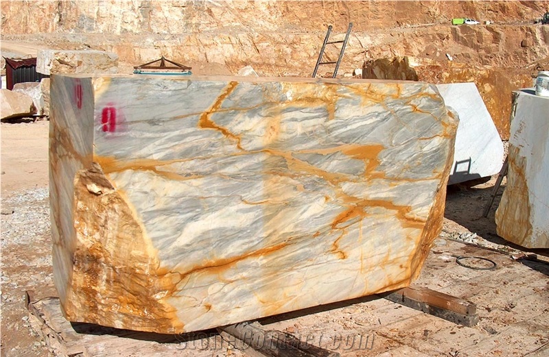 Giallo Siena Nuvolato Etrusco Quarry