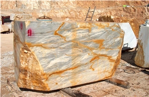 Giallo Siena Nuvolato Etrusco Quarry