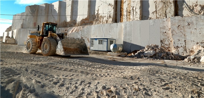 Safa Stone Moon Marble Quarry